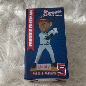 ATLANTA BRAVES FREDDY FREEMAN BOBBLEHEAD 2017